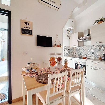 Casa Vacanze Lacorte Byfrancy Bari Exterior foto